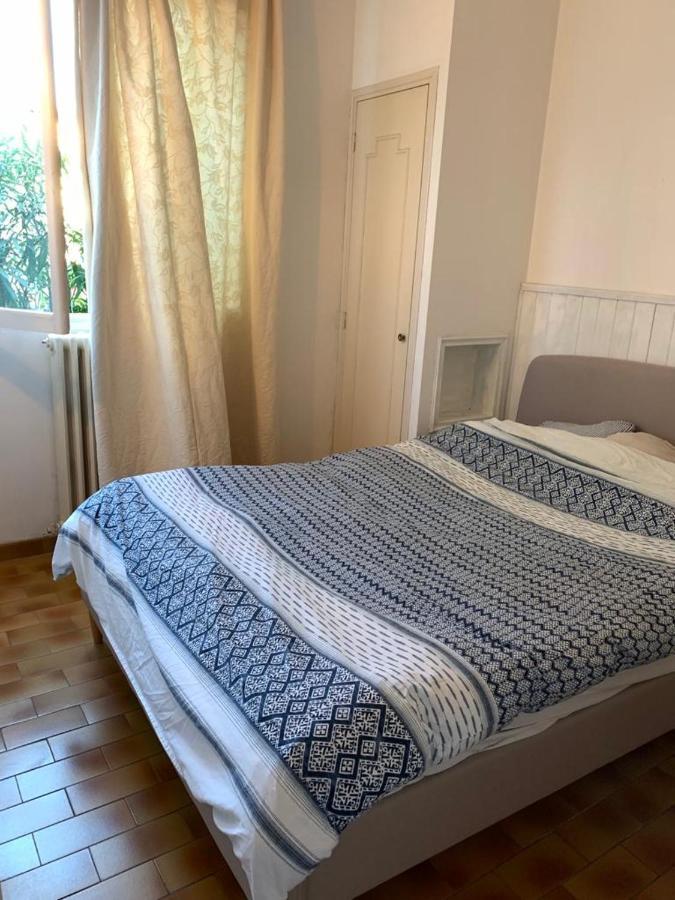 Cap D Antibes, Salis , 2 Bedrooms , Free Parking Apartment *