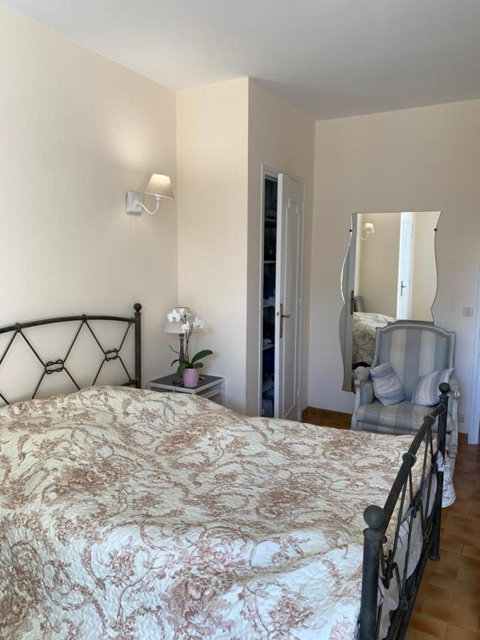 Cap D Antibes, Salis , 2 Bedrooms , Free Parking Antibes