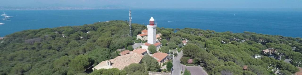 Apartment Cap D Antibes, Salis , 2 Bedrooms , Free Parking Antibes