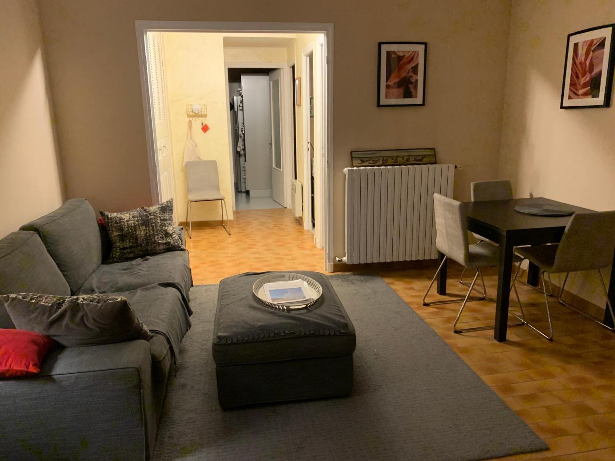 Cap D Antibes, Salis , 2 Bedrooms , Free Parking Apartment