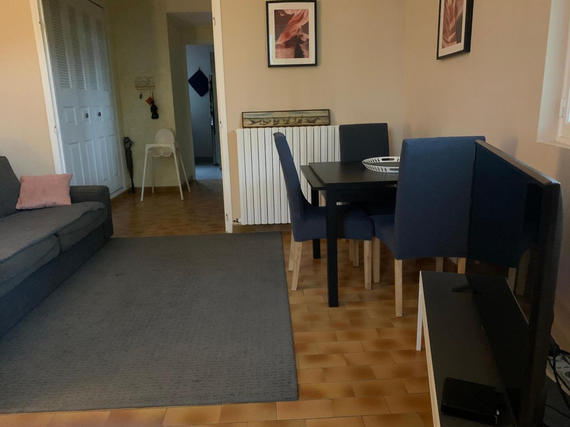 Cap D Antibes, Salis , 2 Bedrooms , Free Parking Antibes