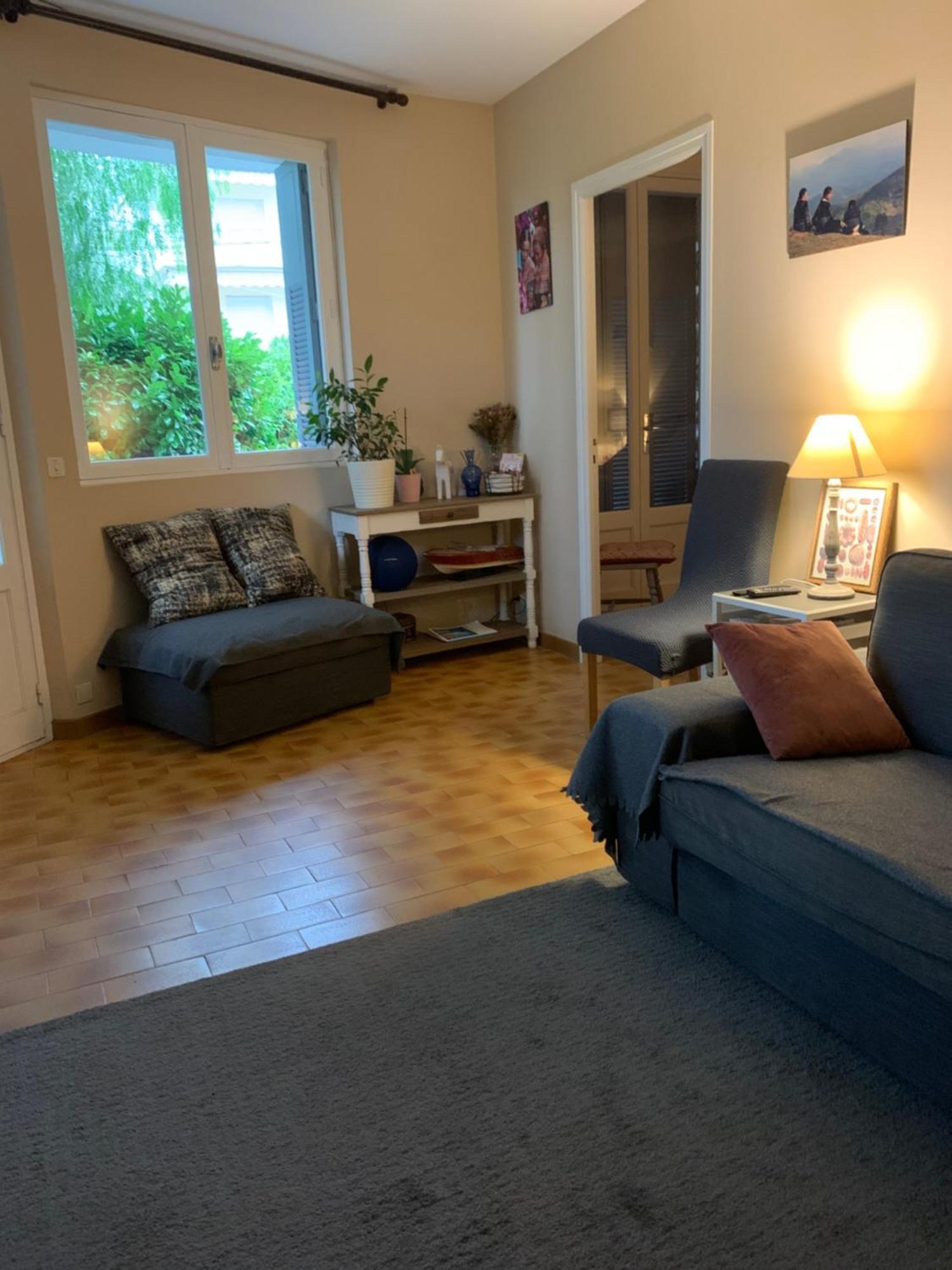 Cap D Antibes, Salis , 2 Bedrooms , Free Parking * Antibes